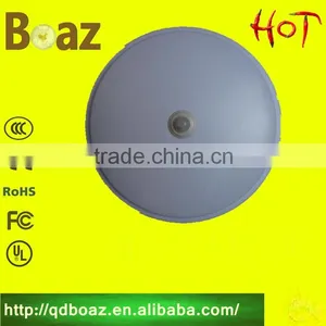 Surface Mounted Ceiling Led Puck Light thumbnail-4