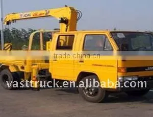 Dongfeng Crane Truck thumbnail-1