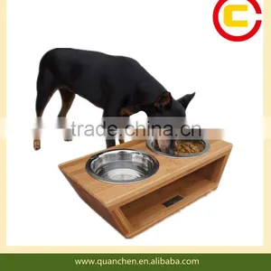 Bamboo Dog Diner Holder thumbnail-1