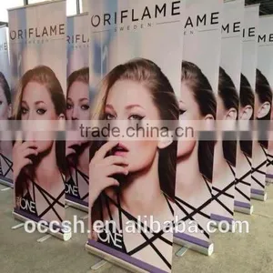 Roll up Banners Used to Show Your Product thumbnail-1