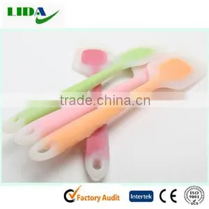 2 Colors Perfect Beautiful Design Flexible Translucent Silicone Spatula KIT307 thumbnail-3