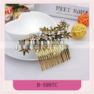 Best Price Available Client's Logo Pearl & Diamond Comb thumbnail-5