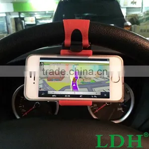 Universal Car Steering Wheel Phone Socket Holder Navigate Case Cover For IPhone 5 6 6S Plus For Samsung Galaxy S7 S6 Xiaomi Mi5 thumbnail-2