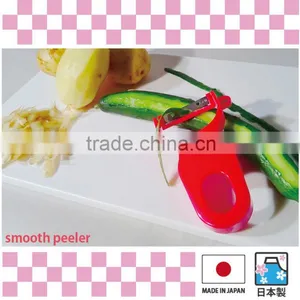 High Quality Blade Sharp Peelers Kitchen Tools Made in Japan thumbnail-2