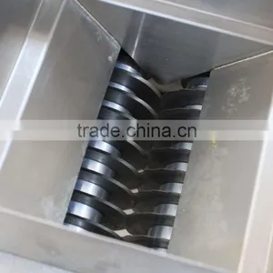 FC-200 Supermarket Industry Professional Poultry Chicken Meat Cutter Cutting Machine thumbnail-3