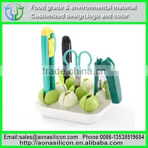 Creative Multi-functional Silicone Blossoming Buds Style Desktop Cosmetic Storage Box Organizer thumbnail-1