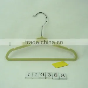 Magic Non-slip Soft Touch Velvet Hanger for Children thumbnail-1