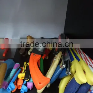 High Carbon Steel Hand Saw for Cutting thumbnail-1