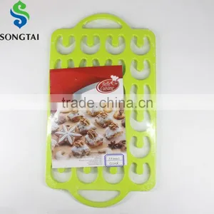 24pcs Moon Shape Cake Molds thumbnail-1