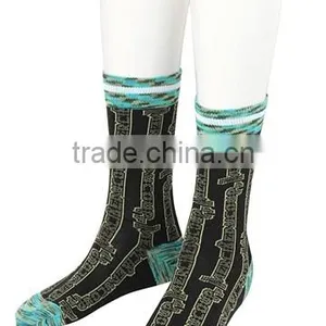 Customized Logo Top Quality Knitting Cotton Men Sock thumbnail-4