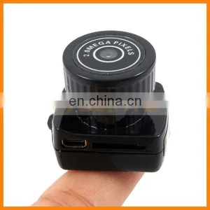 720p Mini Secret Camera Y2000 5MP Black Color UP to 32GB Portable Video Camera thumbnail-1