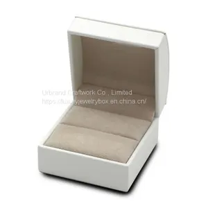 Plastic Jewelry Box for Fashion Brand Jewelry, Plastic Box Covered With White PU Outside ​and Velvet Paper Inside. thumbnail-1