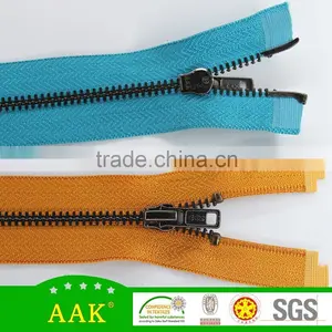 #4.5 Metal Teeth Two Sided Zipper China Trading Company Zip thumbnail-3
