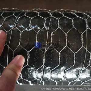 100% Galvanized Steel Hexagonal Wire Poultry Netting for Construction of Wire Mesh Fencing thumbnail-3