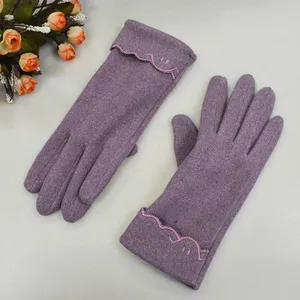 Wholesale Women's Winter Gloves - Fashionable Fabric Styles thumbnail-4