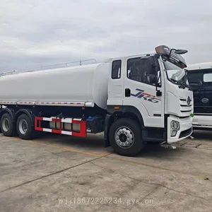 Jiefang 6*4 Rear Dual-axle Export-type 22-cubic-meter Sprinkler Truck, All-round Performer for Sprinkling, Dust Suppression, Flower Watering and Water Supply thumbnail-2