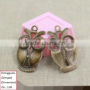 Wholesale Hollow Out Diy Jewelry Large Zinc Alloy Owl Pendant thumbnail-2