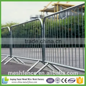 China Manufacturer Cheap Galvanized Crowd Control Barrier Price / Crowd Control Barricade thumbnail-1