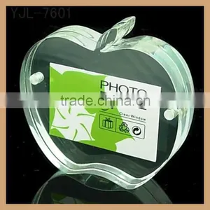 GH-P0013 Arcylic Apple Shaped Picture Frame thumbnail-1