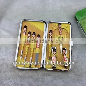 Professional Quality Manicure Sets thumbnail-1
