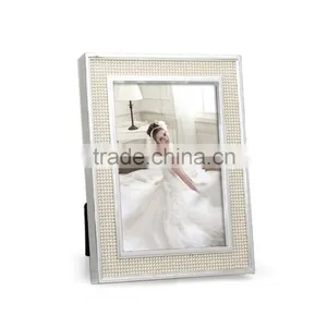 2015 Hot Design Desktop Rectangle Shaped 10 Inch Pearl Photo Frame for Wedding thumbnail-3