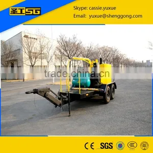 Road Pull-type/Trailer Crack Filling Machine for Road Maintenance thumbnail-2