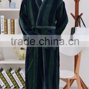 2014 Hotsale Brilliant Warm 100% Cotton Men Bath Robe thumbnail-1