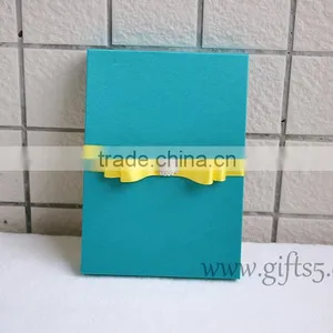 Handmade Wedding Invitations Gift Box With Ribbon thumbnail-4