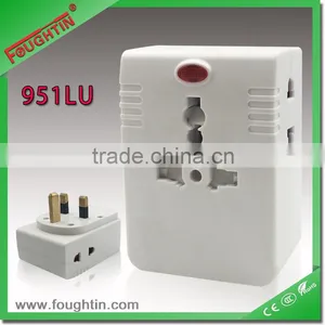 USB ADAPTOR SOCKET 13A MULTI SOCKET ADAPTOR WITH LIGHT AND 2 USB 2.4A thumbnail-1