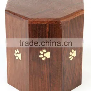 Supplier of Wooden Pet Cremation Urns thumbnail-1