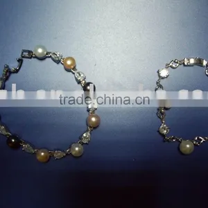 Colorful Cultured Freshwater Pearl Bracelet thumbnail-1