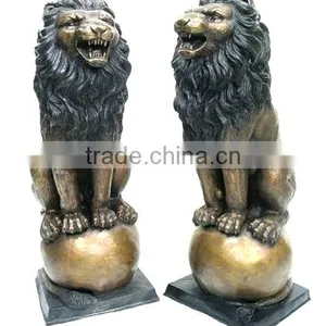Bronze/brass Western Style Lion Statue thumbnail-1