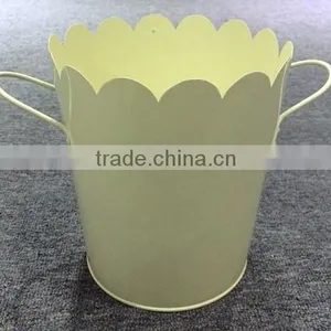 Bucket With Shovel, MSO-159 thumbnail-1
