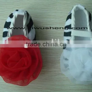 Crib Shoes thumbnail-1