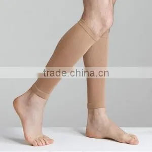 Sports Compression Sleeve - Calf and Shin Splints Guard thumbnail-1