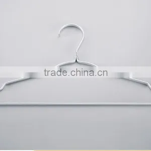 Hot Selling Metal Wire Coat Hanger thumbnail-2