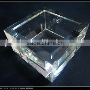 Square Crystal Candlesticks thumbnail-1