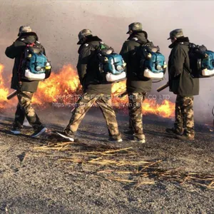 Four Strokes Backpack Wind and Water Fire-extinguisher thumbnail-5