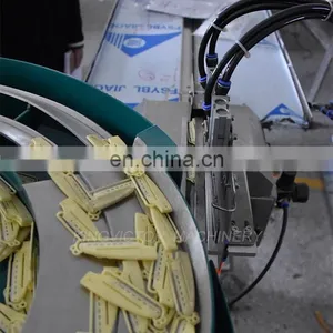 Automatic Weighing Bolt Counting Packing Machine thumbnail-3