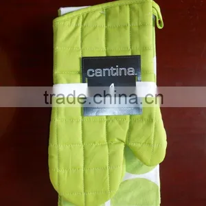 Cotton Potholders and Gloves thumbnail-1