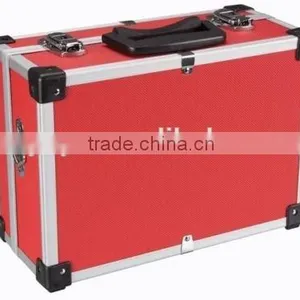 Red Aluminium Flight Case With 2 Clasps thumbnail-2