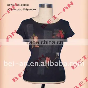 Lady Printed T-shirt thumbnail-1