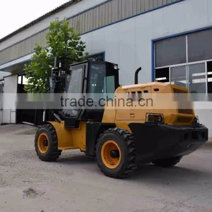3m Lifting Height 4x4 Rough Terrain Forklift thumbnail-3