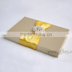 Gorgeous Silk Box Wedding Invitations Card Box Wholesale thumbnail-2