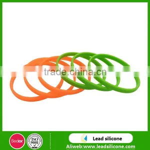 Cheap Festival Promotional Colorful Printed Silicone Wristband , Fashion Wristband Silicone Bracelets Wholesale thumbnail-1