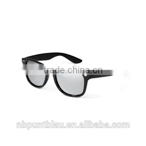 Sunglasses With Mirror Effect Lenses UV400 thumbnail-1