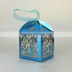 Customized Foldable Sweet Wedding Candy Box Romantic Paper Wedding Box thumbnail-3