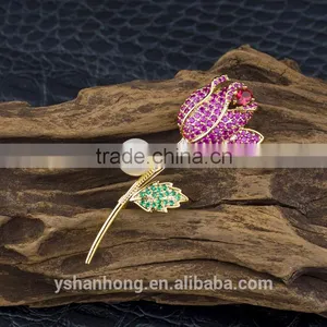Fashion Micro Natural Pearl Inlay Zircon Gold-plated Corsage thumbnail-5