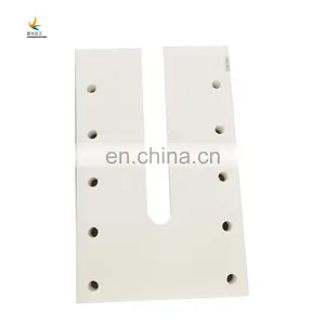 UHMWPE Drag Conveyor Paddles UHMWPE Beveled Edge Flights Virgin UHMW Ultra High Molecular Weight UHMWPE Flight Chain Spacers thumbnail-6
