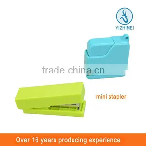 Colorful Mini Stapler Portable Stapler Smallest Stapler Keychain thumbnail-1